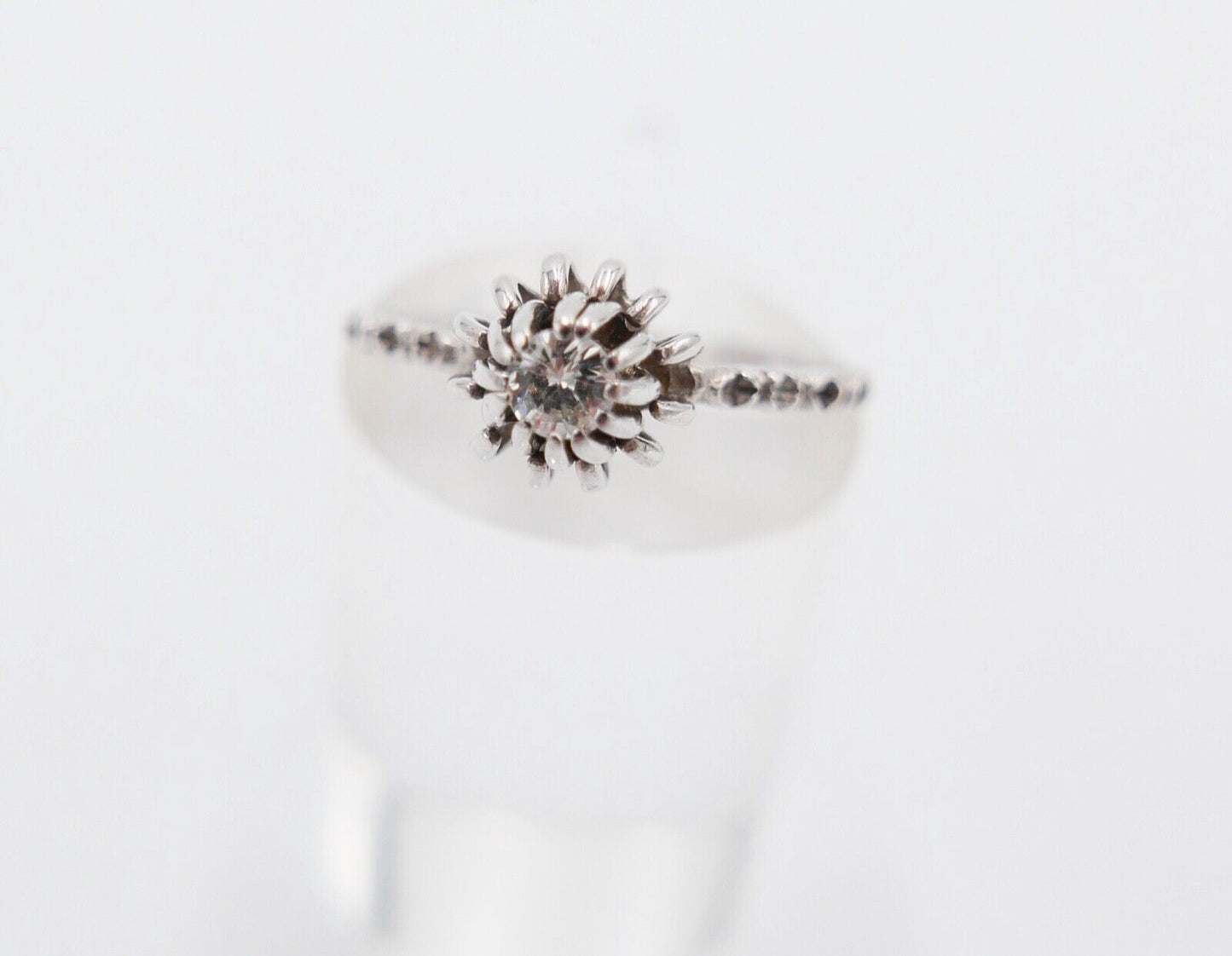 Klassischer Solitär Weißgold Brillant 585 14K Damen Ring 0,25 Ct Gr. 60 VVS - Antikhandel-Stuttgart