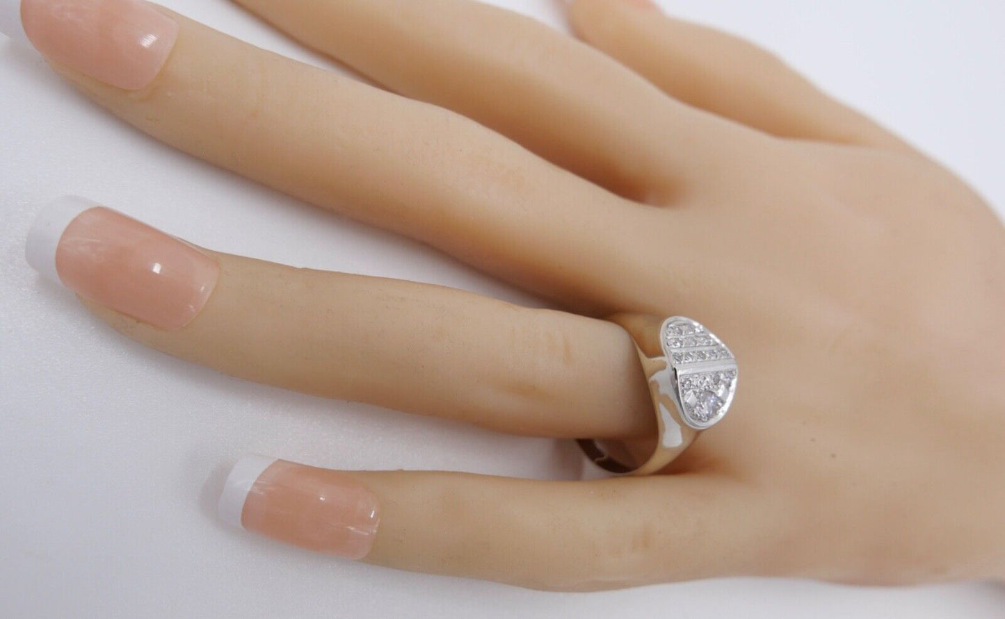 Weißgold Ring Damen 585 14K mit 14 Brillanten / Diamanten 0,31 Ctw Gr. 62 - Antikhandel-Stuttgart