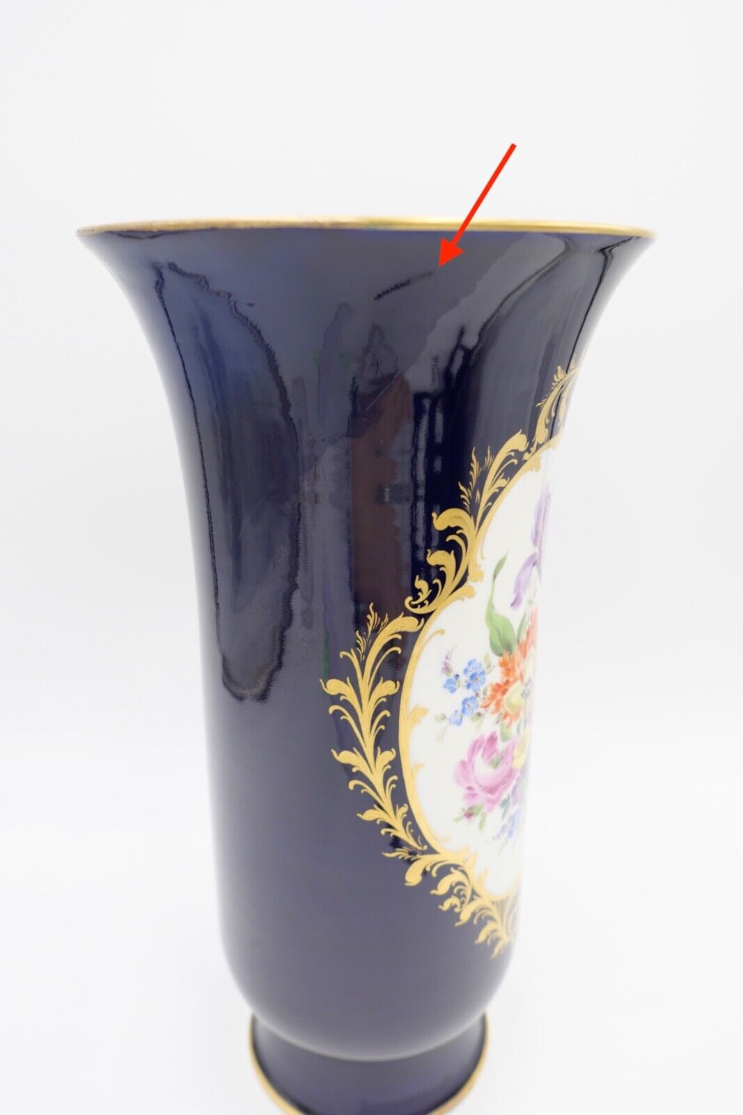 Meissen 342a / 28 große Vase 35,5cm kobaltblau mit Blumenbuket Gold - Antikhandel-Stuttgart
