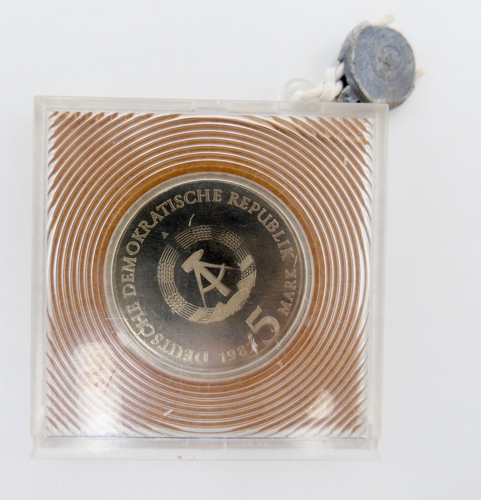5 Mark DDR 1982 PP Wartburg bei Eisenach Originalbox original verplombt J.1586 - Antikhandel-Stuttgart