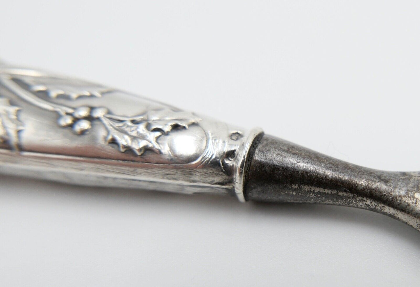 um 1900 Silberner Brieföffner Weinreben Silber 800 - Antikhandel-Stuttgart