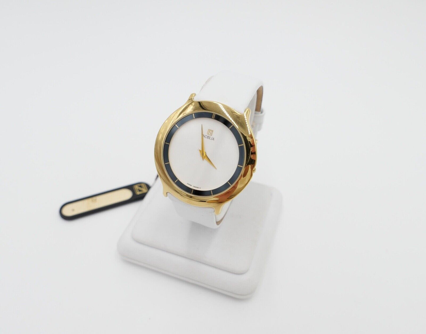 Elegante NOBLIA Damen Uhr NEU Box & Papiere Full Set QZ 512 / 3970 - Y59162SL - Antikhandel-Stuttgart