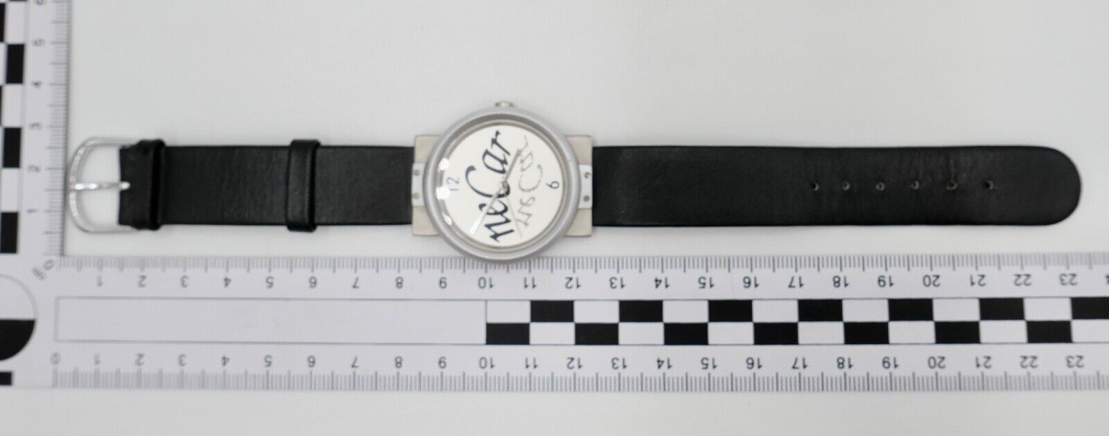 Armbanduhr Quartz " neCar " - Antikhandel-Stuttgart