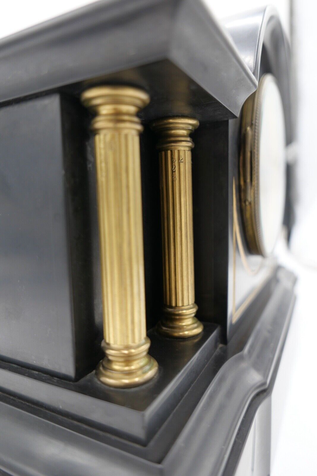 um 1870 antike alte französische Kaminuhr Médaille d'argent Georges Mégnin gold - Antikhandel-Stuttgart