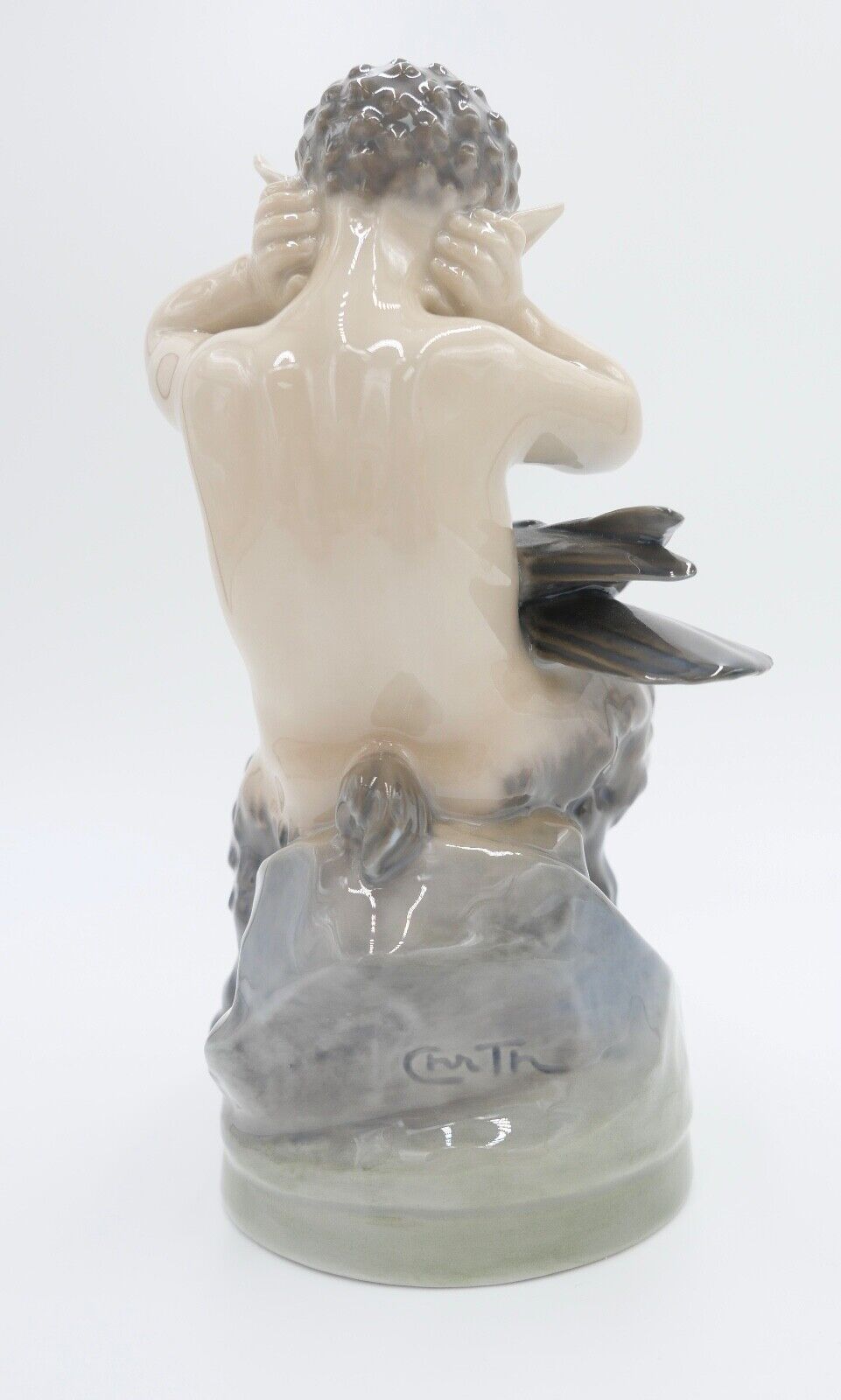 ROYAL COPENHAGEN Porzellan Figur Faun mit Krähe 2113 Christian Thomson - Antikhandel-Stuttgart