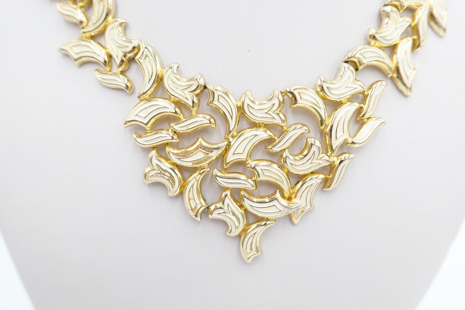 70er Jahre GROSSE Germany Collier vergoldet mit Emaille - Antikhandel-Stuttgart