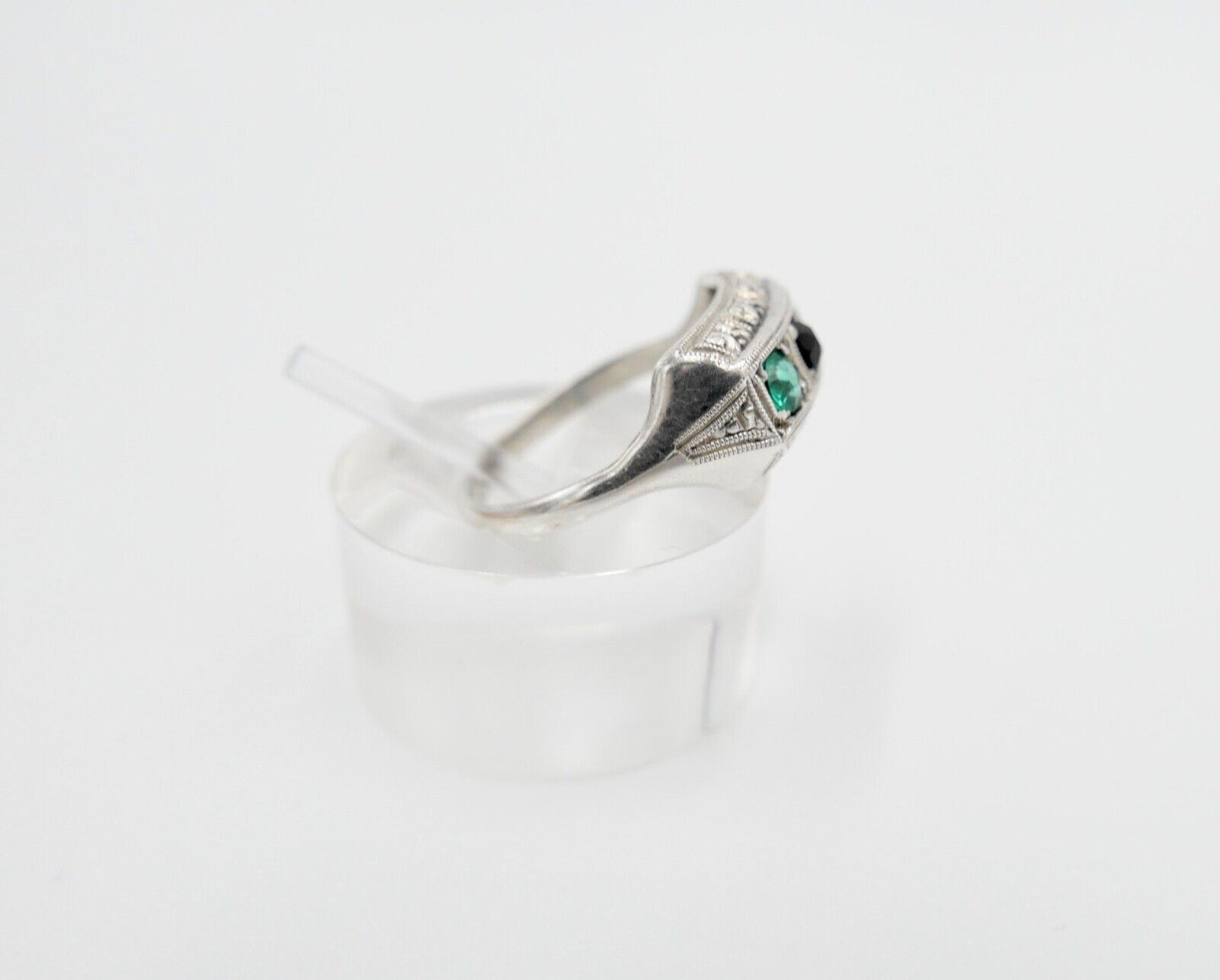ART DECO Damenring Ring Silber 835 Gr. 53 mit grünen & schwarzen Glasstein - Antikhandel-Stuttgart