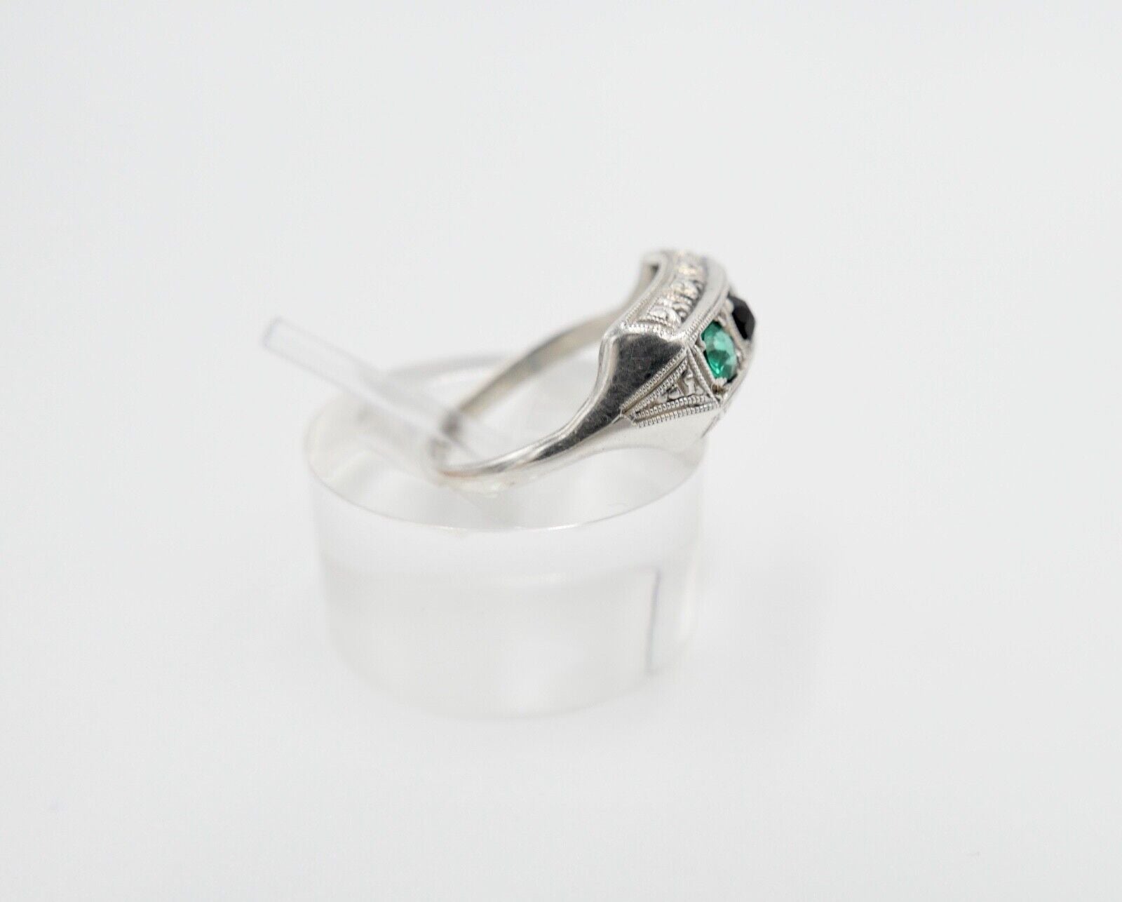 ART DECO Damenring Ring Silber 835 Gr. 53 mit grünen & schwarzen Glasstein - Antikhandel-Stuttgart