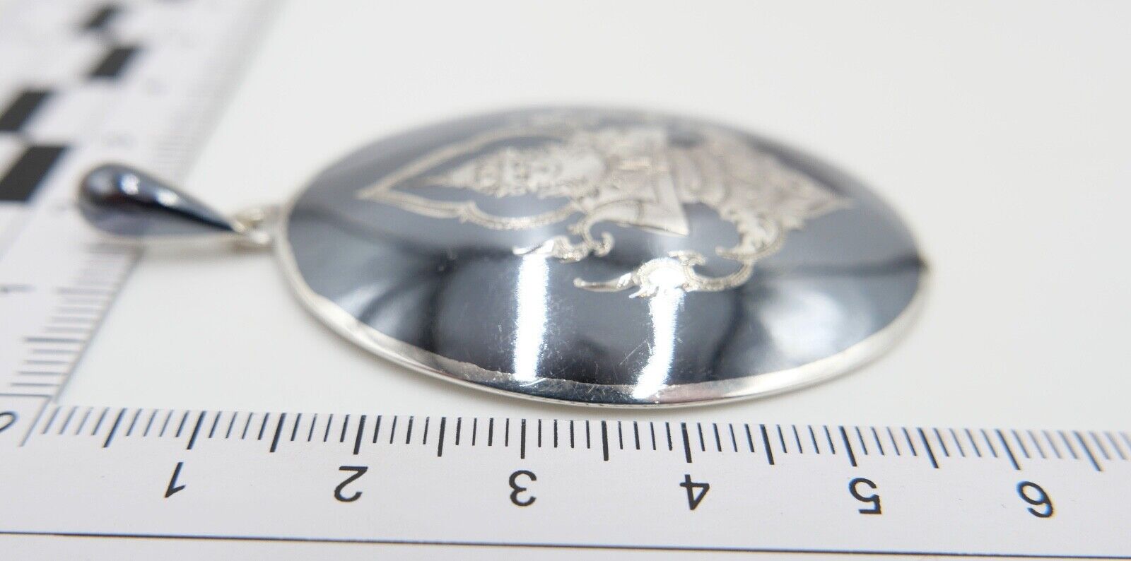 Siam Sterling 925 Silber Anhänger mit Emaille Motiv: Göttin - Antikhandel-Stuttgart