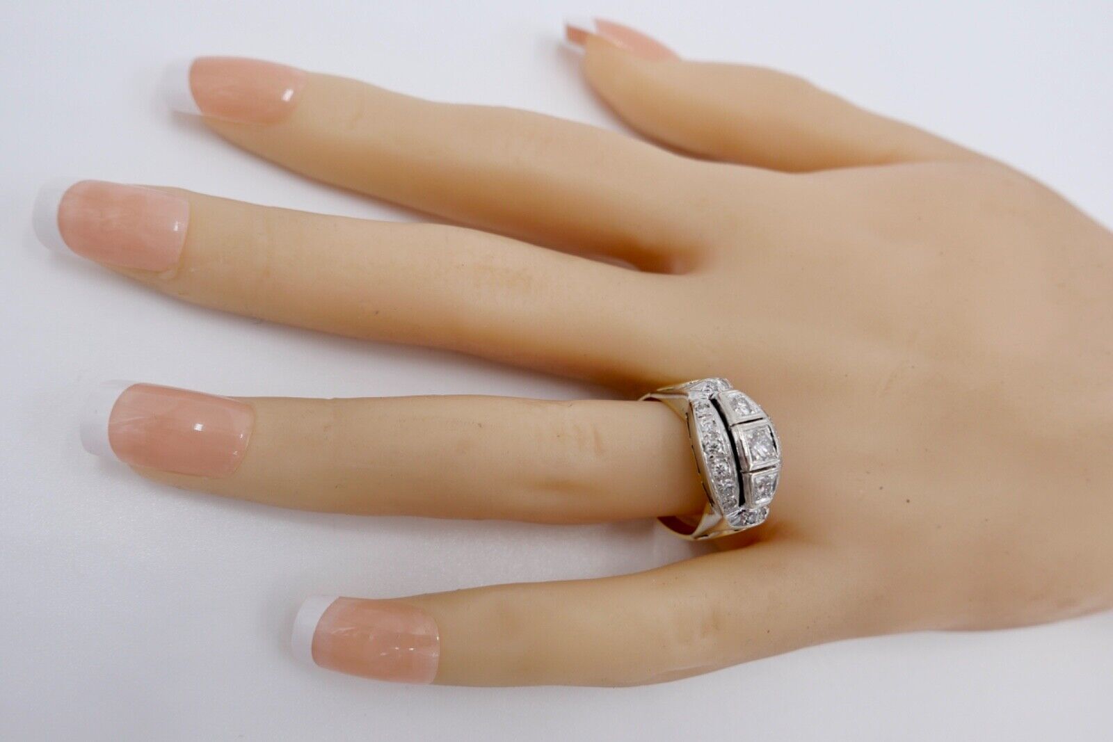 1980er Alter Bicolor Gold Diamant Brillant Damen Ring 0,90 Ctw 585 14K Gr.56 - Antikhandel-Stuttgart