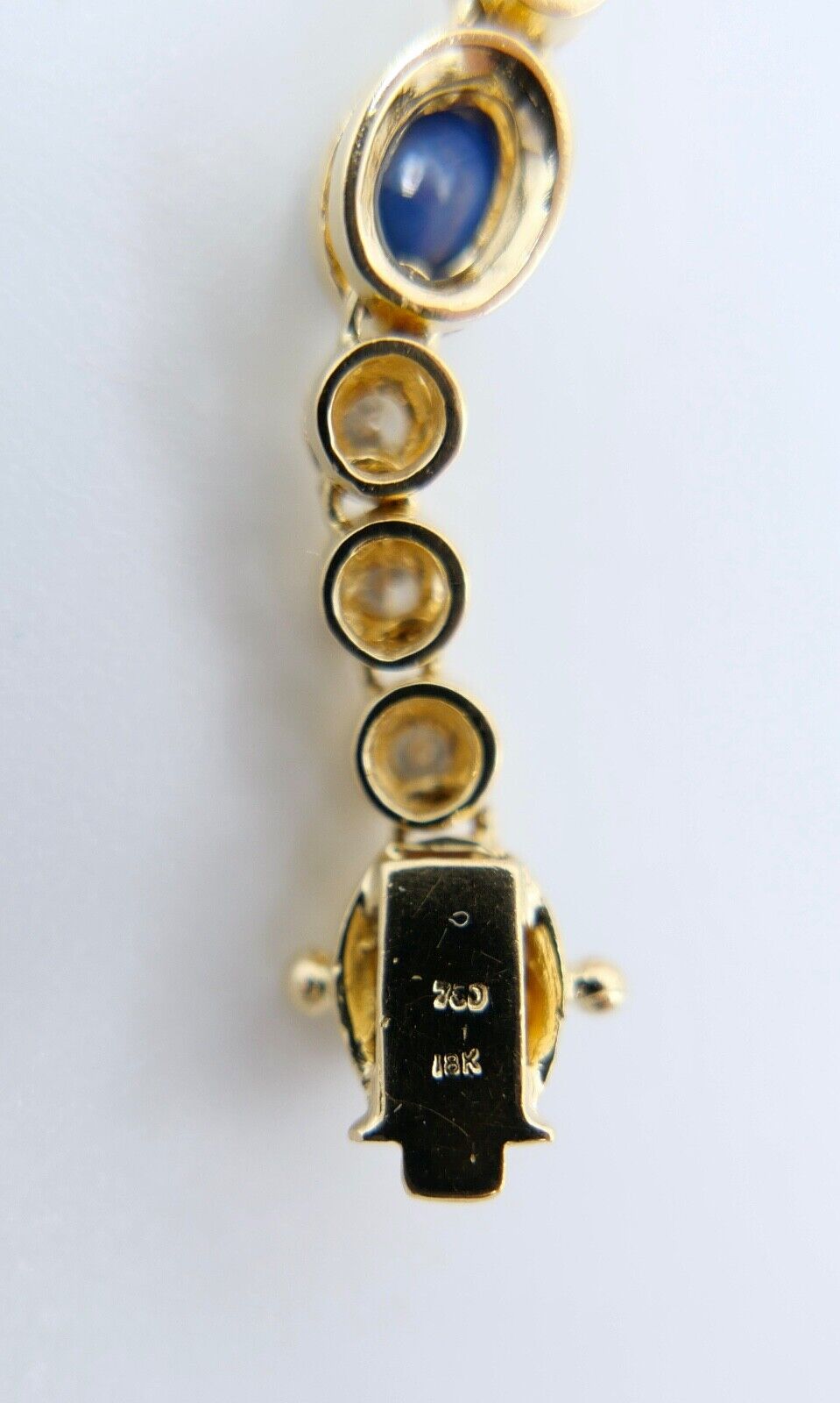 80er Jahre 750 Gelbgold Damen Tennisarmband mit 30x Brillant & 10x Saphir 6,5 Ct - Antikhandel-Stuttgart