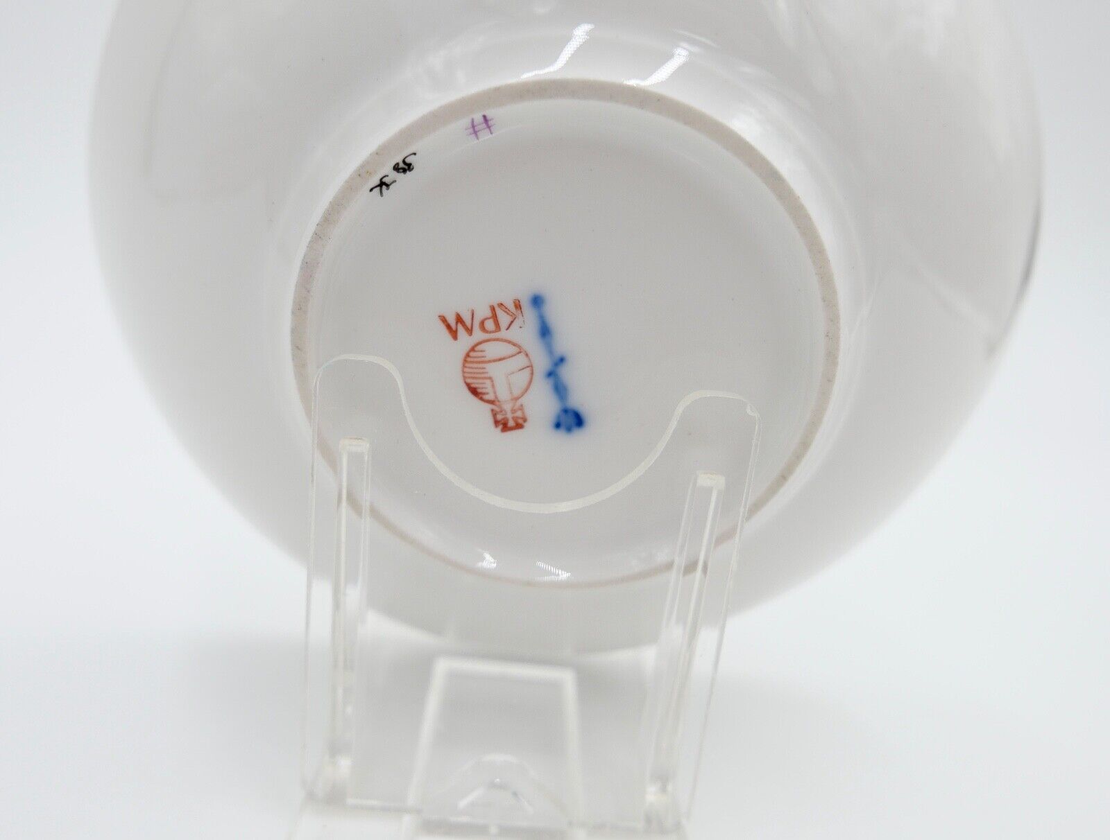 KPM Berlin Schale Schälchen Schmetterling Blüten Blume Goldrand Ø 11,2 cm - Antikhandel-Stuttgart