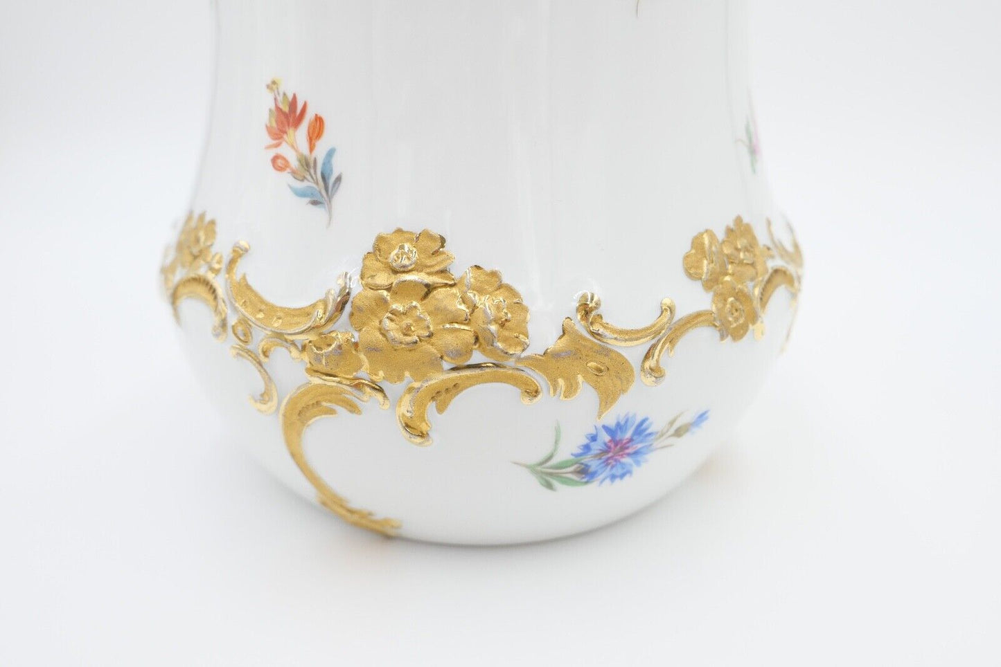 Meissen 1. Wahl Prunk Bonboniere Keksdose Deckeldose Goldrand Streublümchen Gold - Antikhandel-Stuttgart