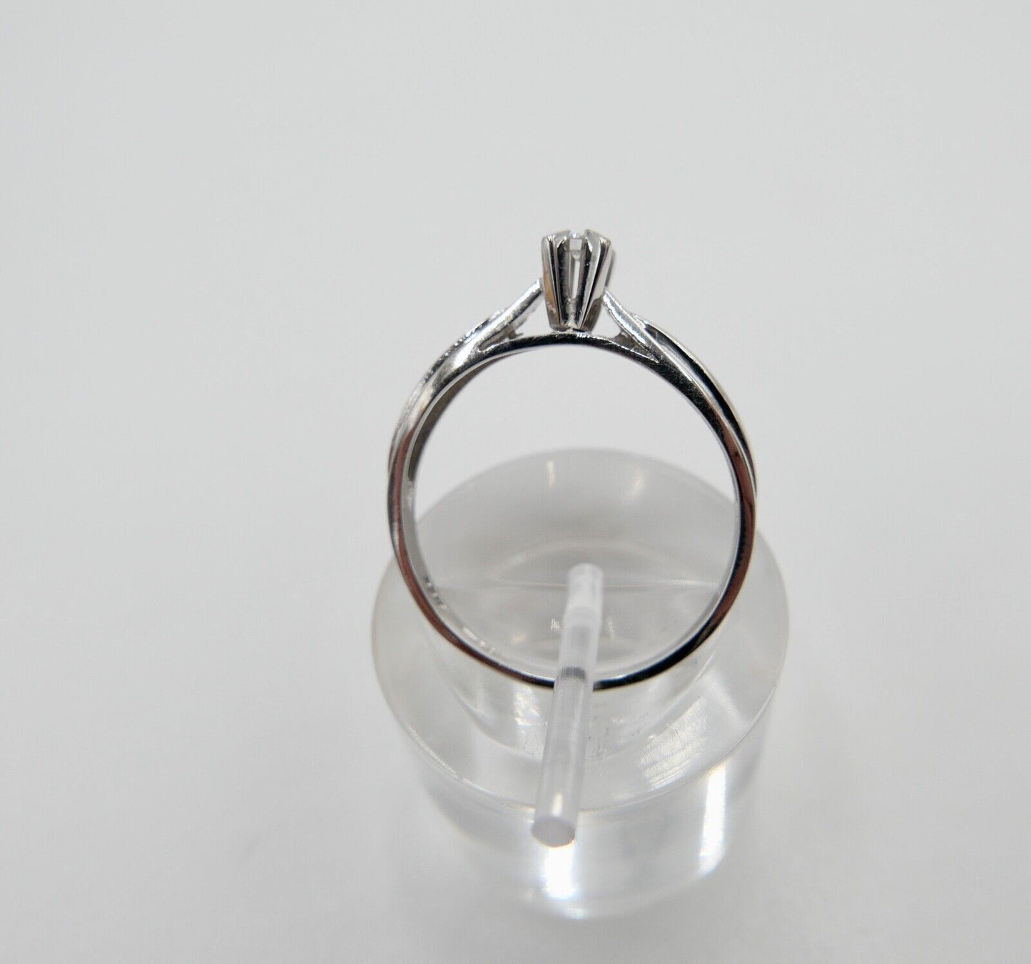 - NEU - 90er Solitär Ring Weißgold Gold 585 14K Brillant 0,05 Ct Gr. 58 - Antikhandel-Stuttgart