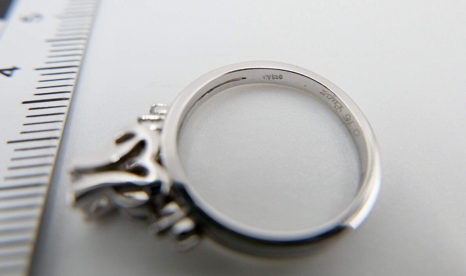 Weiß Gold Ring 585 14K mit 5 Brillanten Diamanten 0,18 Ct Gr. 57 Diamant VVS TW - Antikhandel-Stuttgart