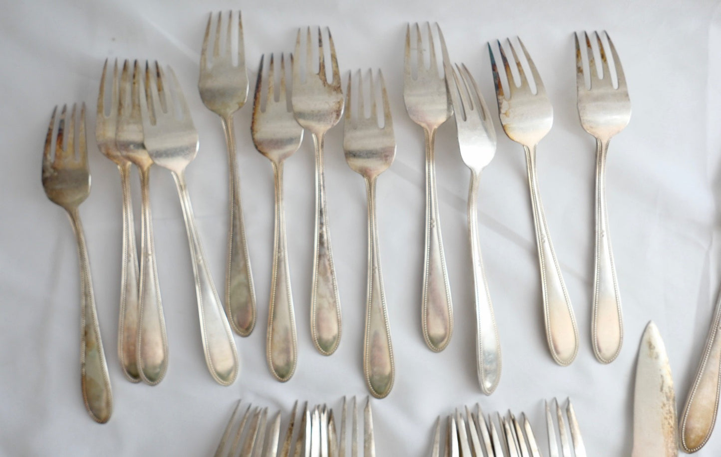 WMF G Perlrand 36 tlg. versilbert I/O Monogram PD um 1910 Straußen Fischbesteck