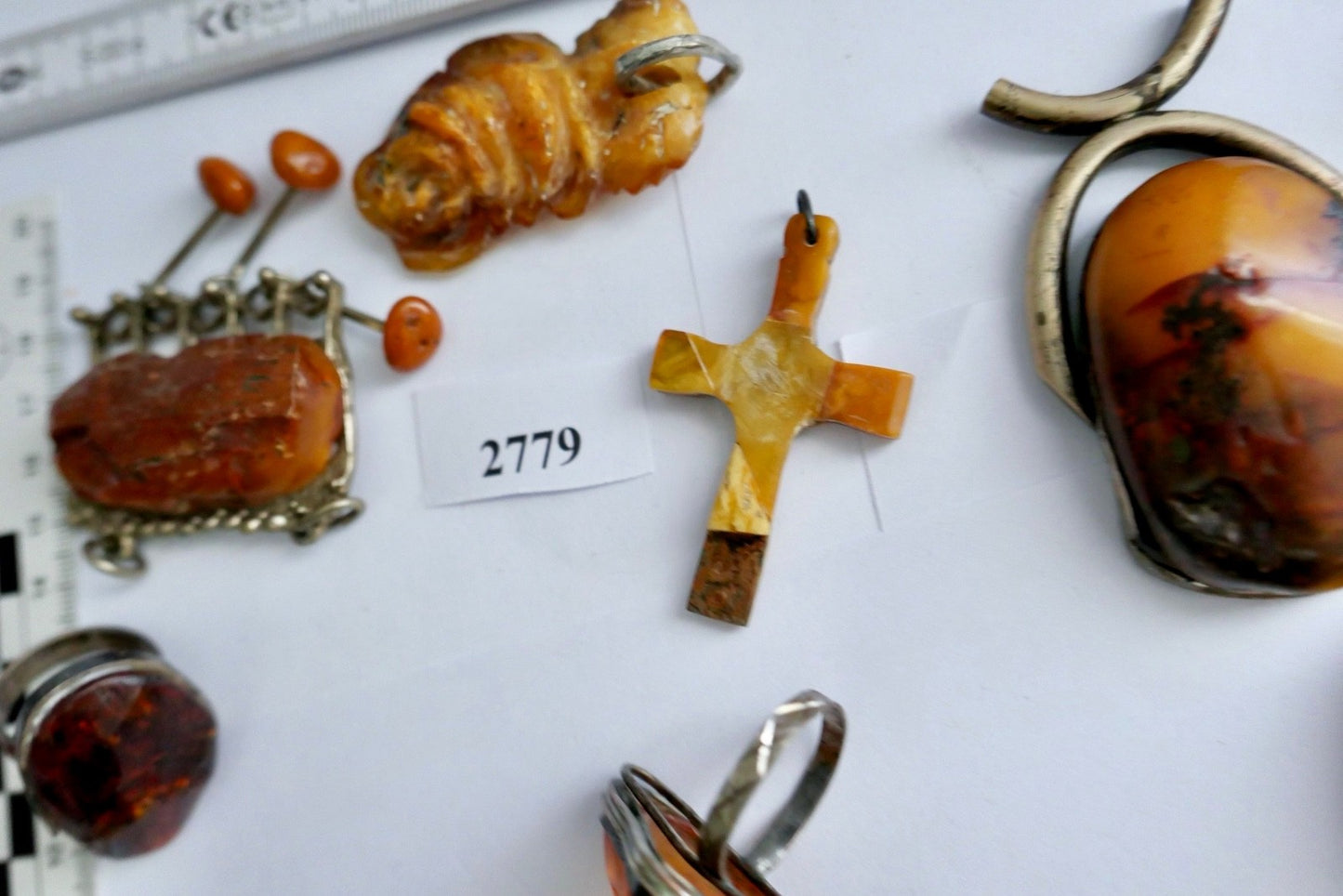 Großes Konvolut Bernstein Schmuck versilbert Anhänger Ring Kreuz Naturbernstein