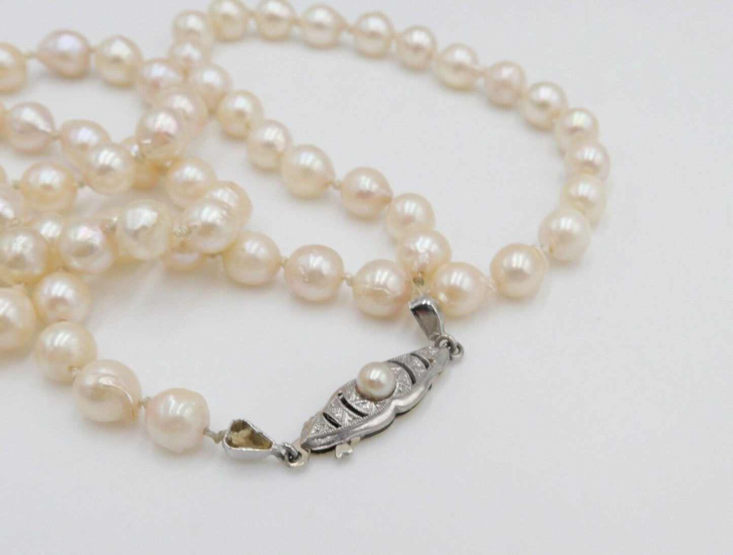 80er Jahre Akoya Perlenkette Collier 52 cm Zuchtperle Gold 333 / 8 K Ø 6 mm - Antikhandel-Stuttgart