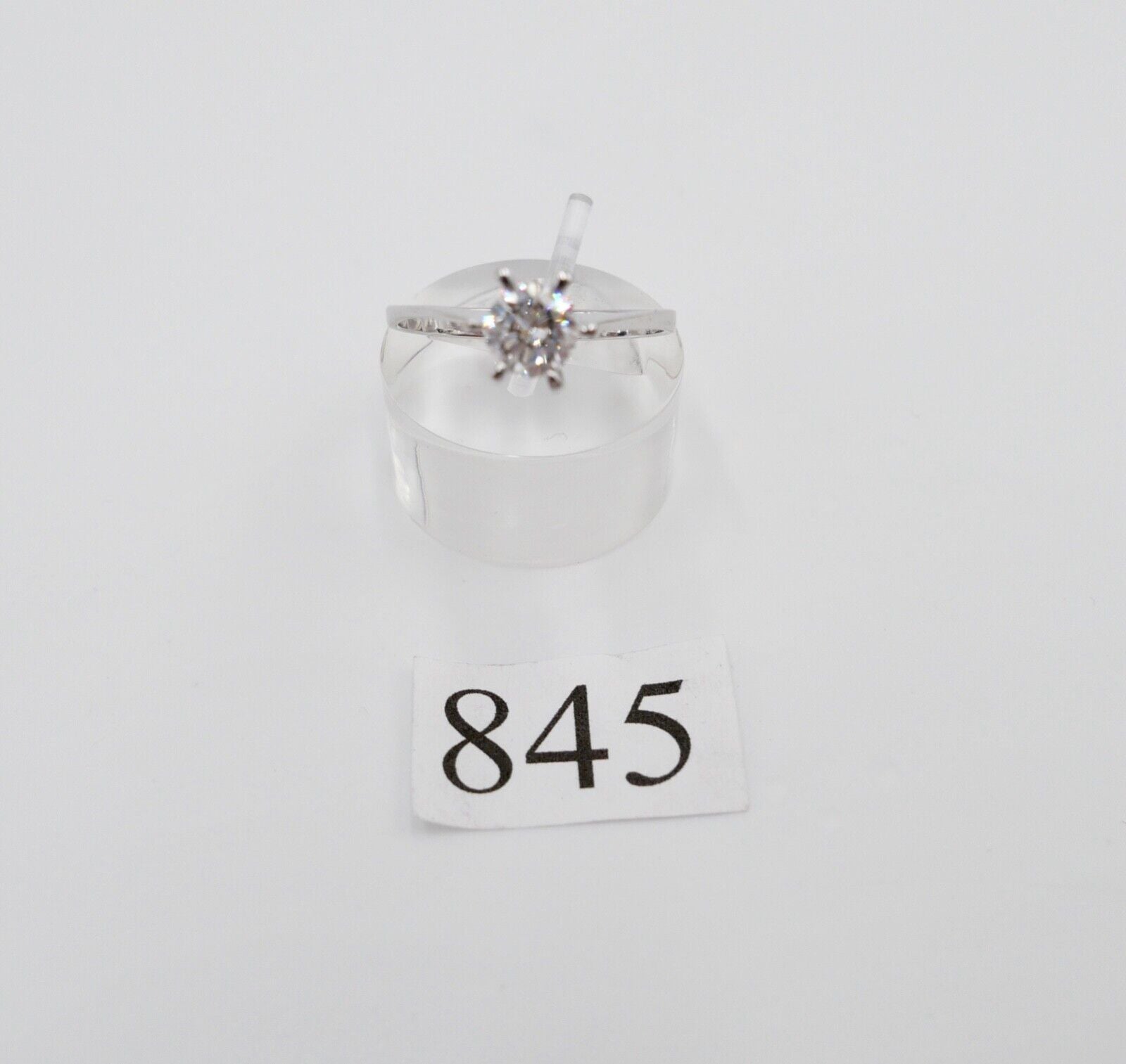 1980er klassischer Solitär Ring Weißgold Gold 585 14K Brillant 0,66 Ct Gr. 61 - Antikhandel-Stuttgart