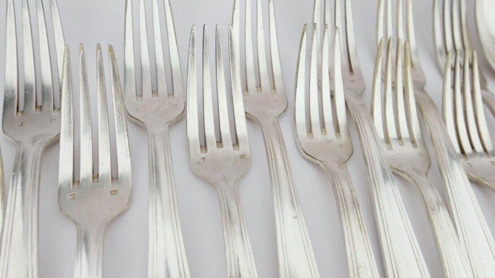 32 Tlg Art Deco 1930er Couverts DIXI 84G 18G cutlery Besteck Gabel Löffel - Antikhandel-Stuttgart