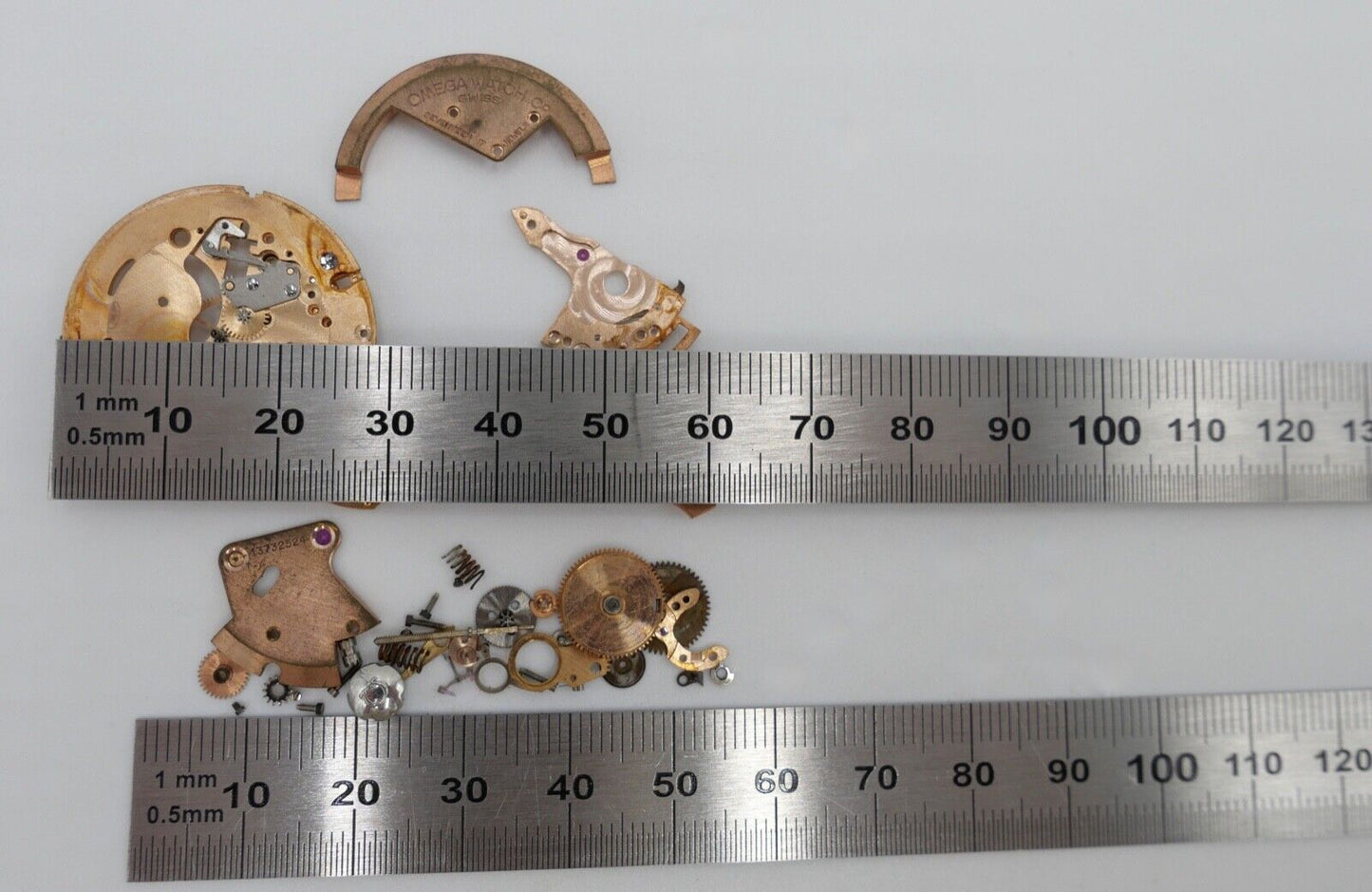 Omega Cal. 354 Automatic Uhrwerk ERSATZTEIL defekt 12,57 Gramm - Antikhandel-Stuttgart