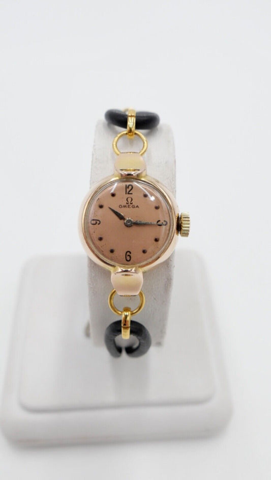 Kleine 1930er Jahre OMEGA Damen Armbanduhr 585 14K Rotgold Handaufzug Ø 18,8mm - Antikhandel-Stuttgart