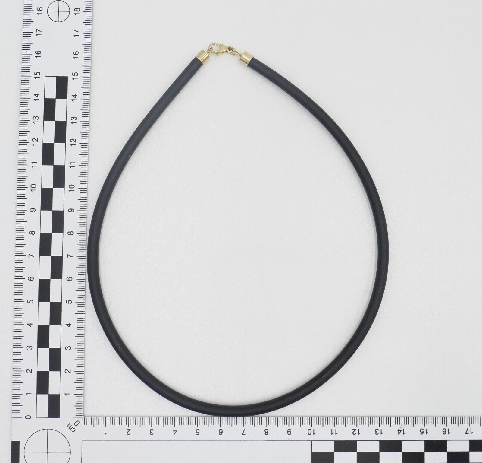 80er Jahre Kautschuk Kette mit 375 / 9K Goldverschluss NEU aus Juwelierauflösung - Antikhandel-Stuttgart