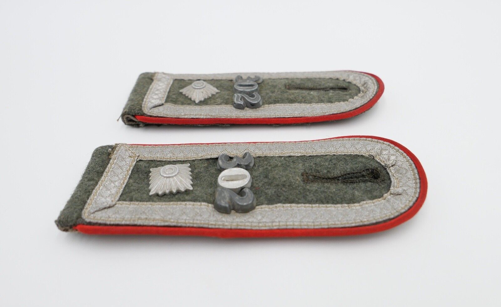 Wehrmacht Heer Schulterklappen 3.Reich Feldwebel WK2 WW2 Artillerie Regiment 302 - Antikhandel-Stuttgart