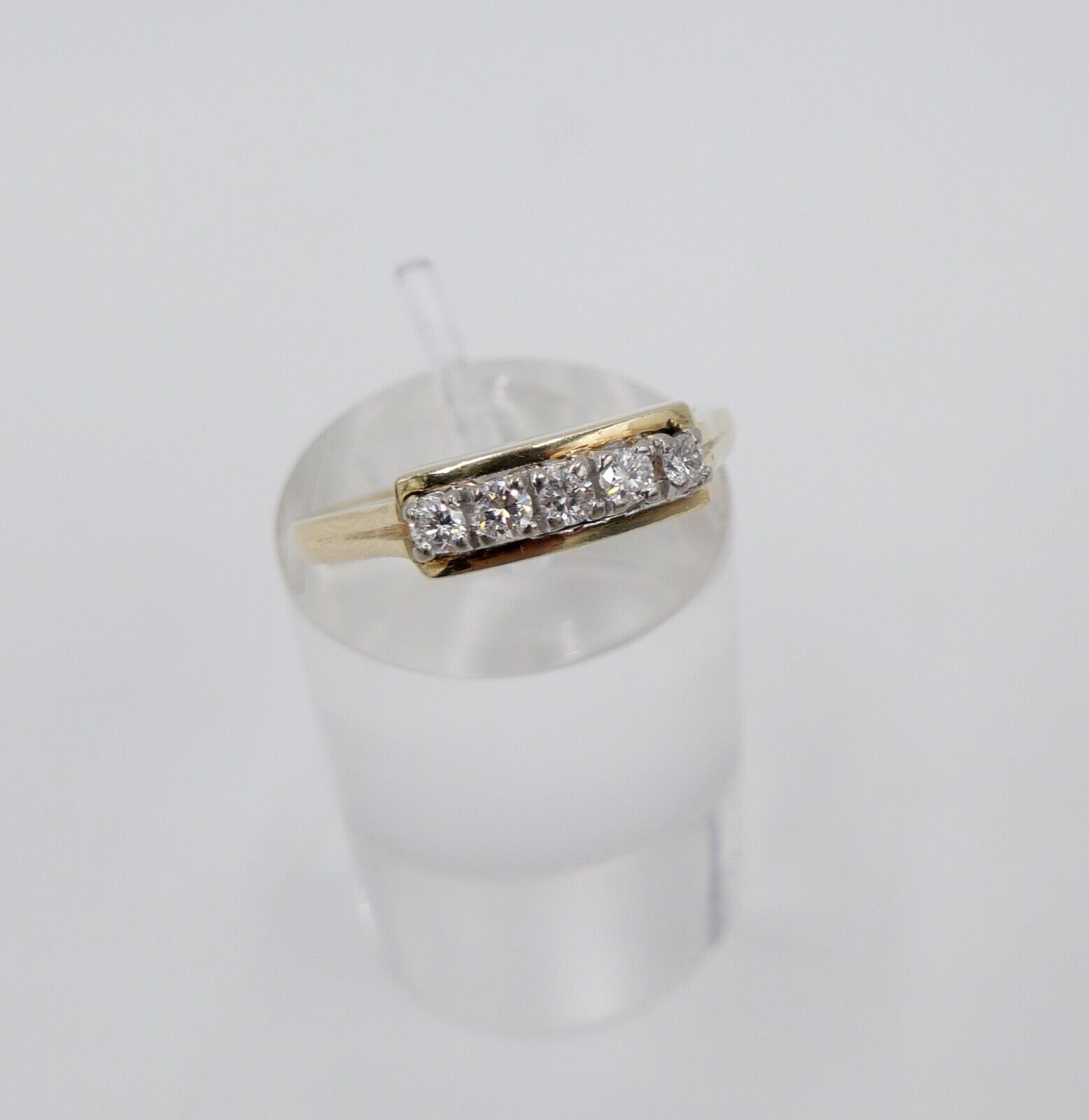 80er Jahre Damen Ring 5 Steine Brillanten 0,265 Ct VVS E Gold 585 14K Gr. 58 - Antikhandel-Stuttgart