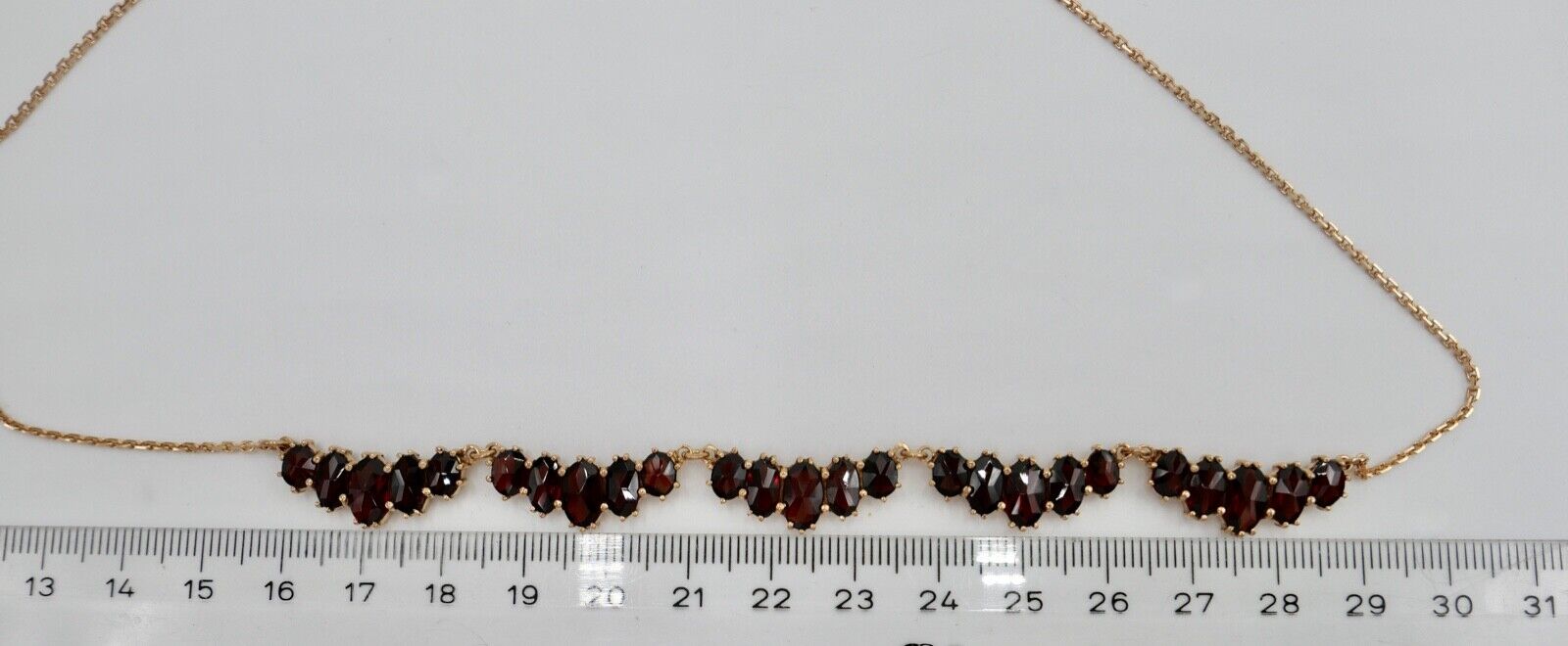 Alte Collier Kette 46cm Rotgold 333 8K Gold mit Granat - Antikhandel-Stuttgart