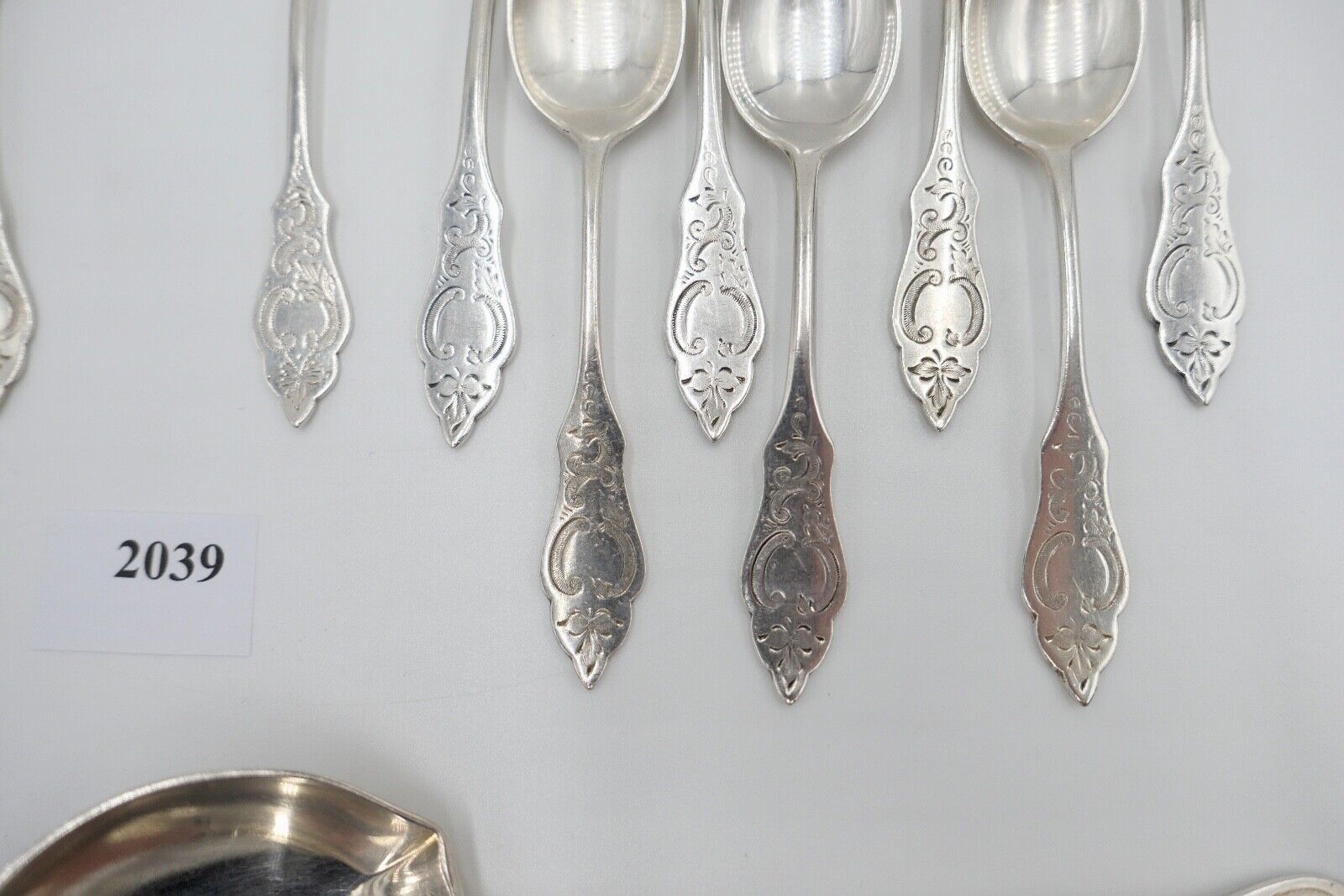 18 Tlg. KOCH & BERGFELD Besteck Ostfriesenmuster 90er Silber versilbert - Antikhandel-Stuttgart