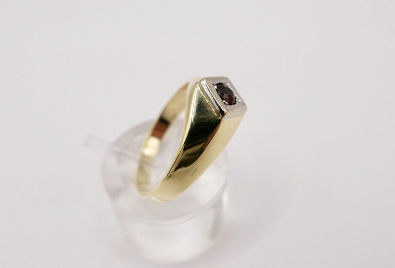 Herren Ring Gelbgold 585 / 14K Gr. 61 mit Granat 1970er Jahre 0,25 Ct - Antikhandel-Stuttgart
