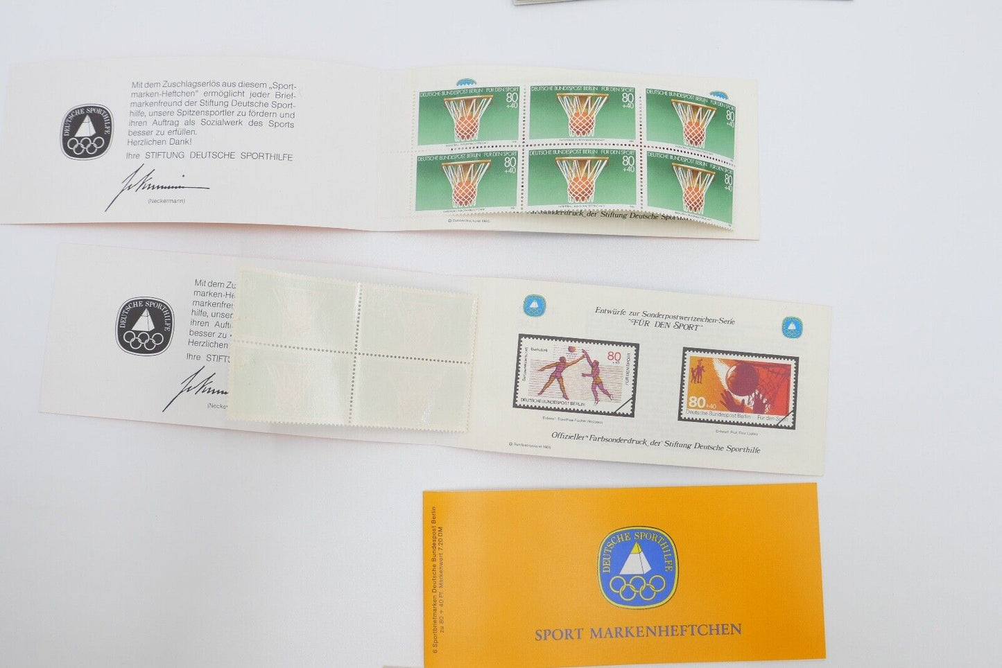 Posten 26 Stück Sport Markenheftchen Kegel Basketball Sehenswürdigkeiten Burg - Antikhandel-Stuttgart