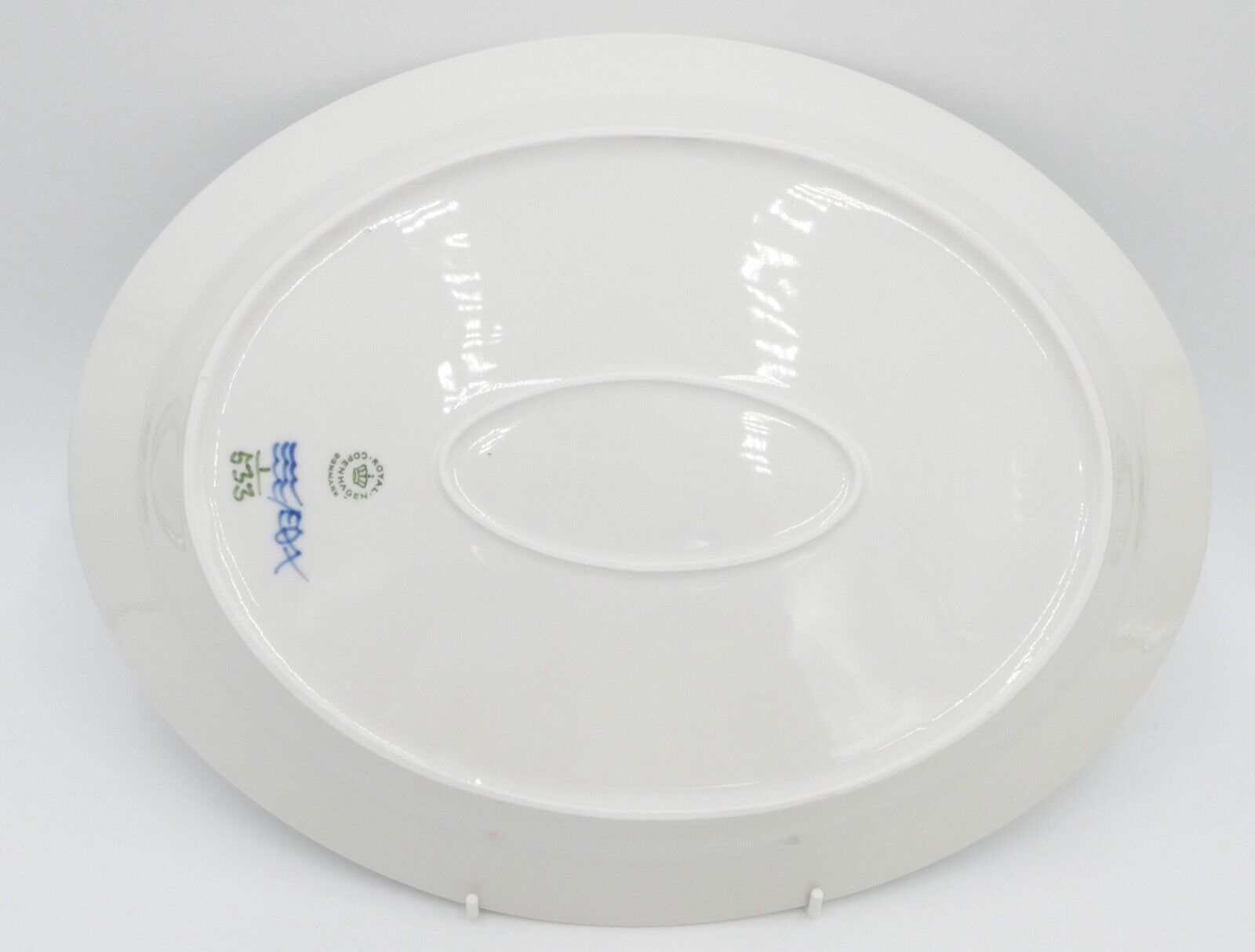 Royal Copenhagen große Platte Nr. 533 EQX 1. Wahl Musselmalet halbspitze 36 cm - Antikhandel-Stuttgart