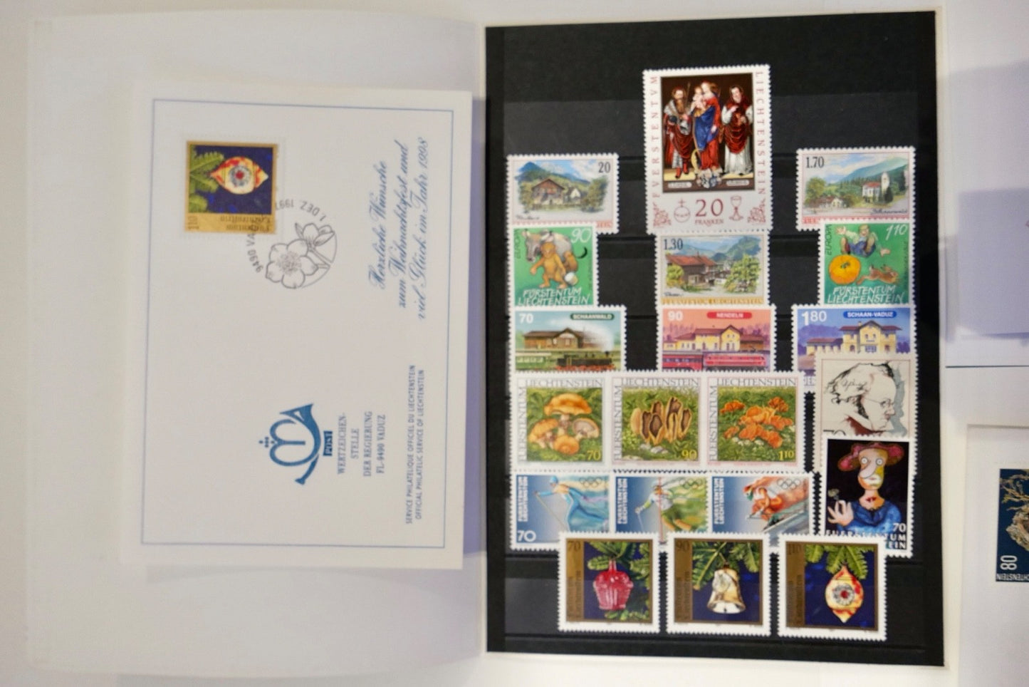 Briefmarken-Jahrbücher Fürstentum Liechtenstein 1993-2005 postfrisch