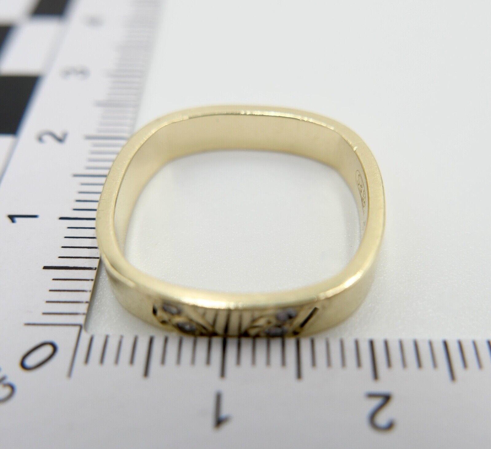 Eckiger 585 RS 14K Gelbgold Damen Ring 4x Diamanten Gr. 59 mattiert matt 1980er - Antikhandel-Stuttgart