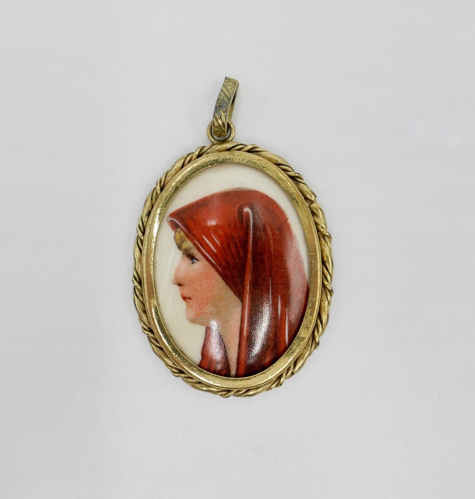 Altes Porzellan Amulett Anhänger Limoges Frankreich Junge Damen 55x43 vergoldet - Antikhandel-Stuttgart