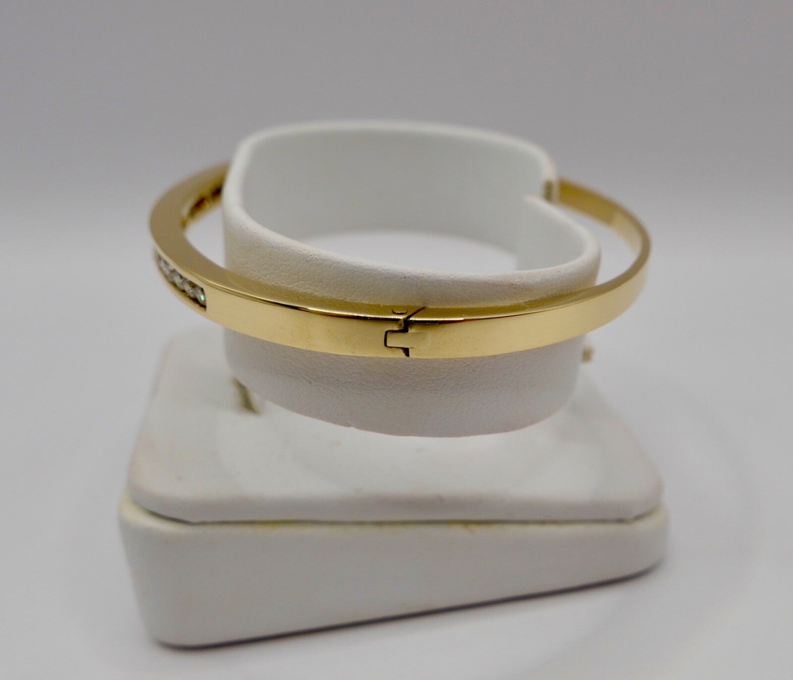 Brillantarmband Armreif Armspange 750 / 18 K Gelbgold 24 Brillanten 1,68 Ctw