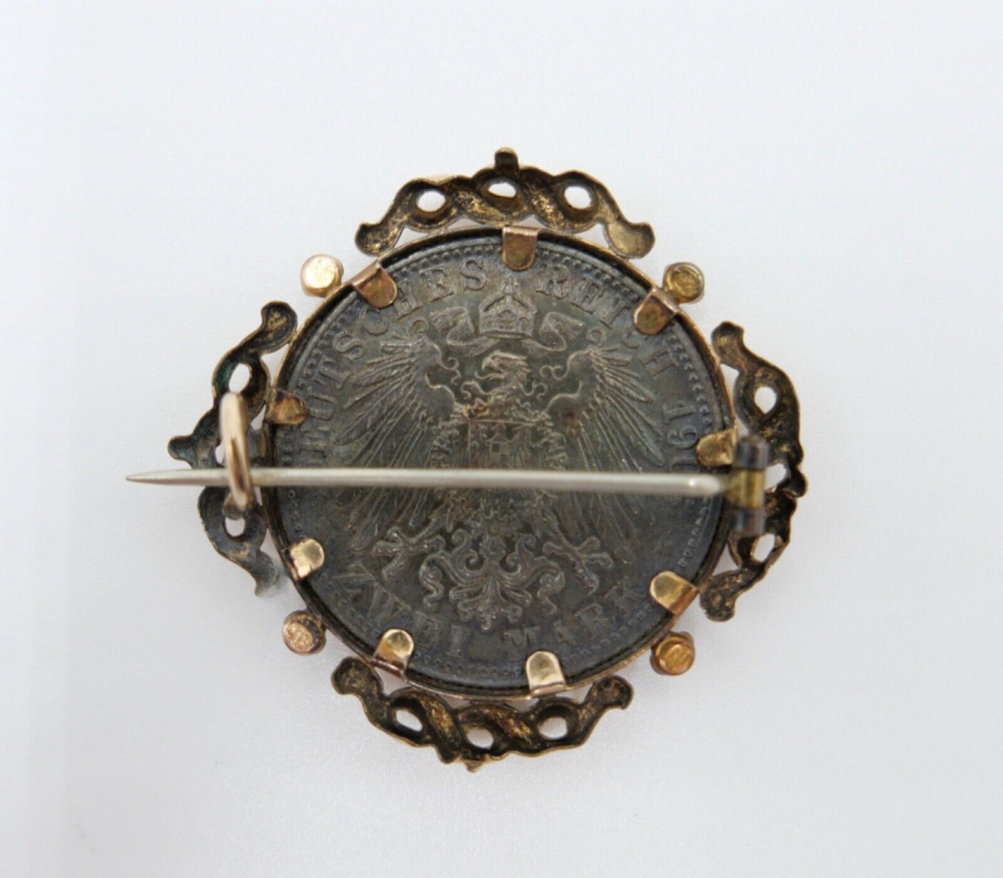 Brosche 2 Mark 1906 G Silbermünze Friedrich und Luise von Baden J.34 vergoldet - Antikhandel-Stuttgart