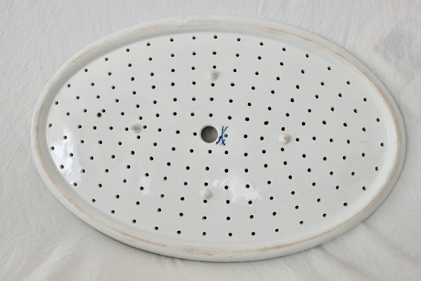 Seltene Meissen Loch Platte Tablett Weiß mit Goldrand 42x27 cm Knaufzeit 1. Wahl - Antikhandel-Stuttgart