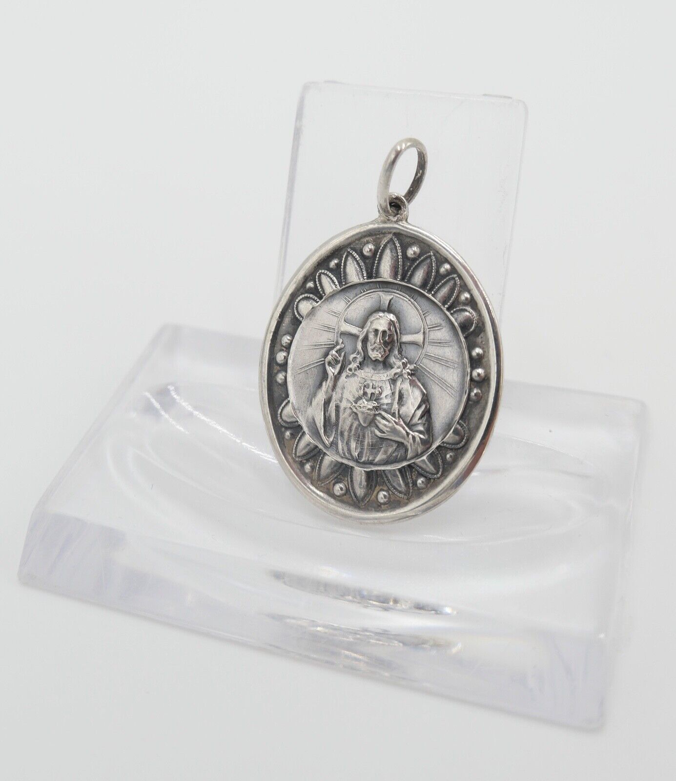 NEU 60er Jahre Medaillon Anhänger Jesus Christus 835 Silber - Antikhandel-Stuttgart