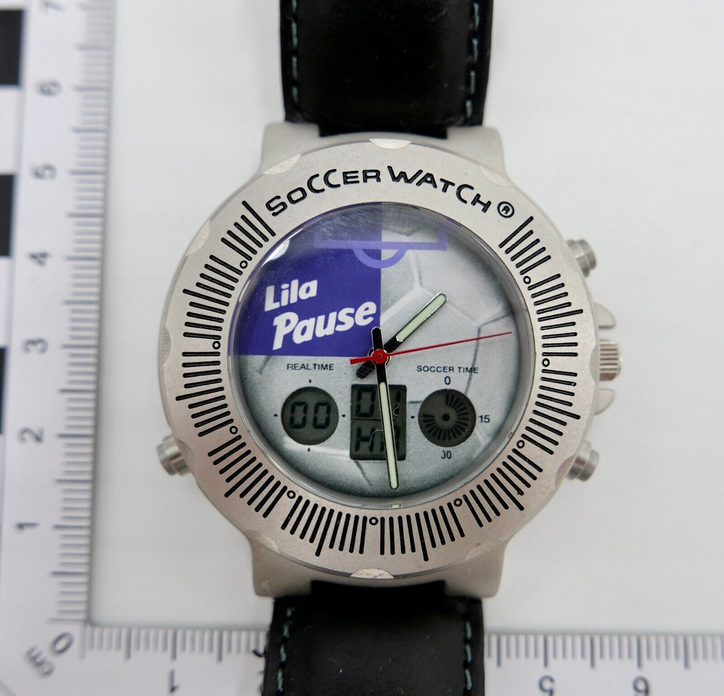 MILKA LILA PAUSE SOCCER WATCH Armbanduhr NEU in OVP Digital Quarz Stoppfunktion - Antikhandel-Stuttgart