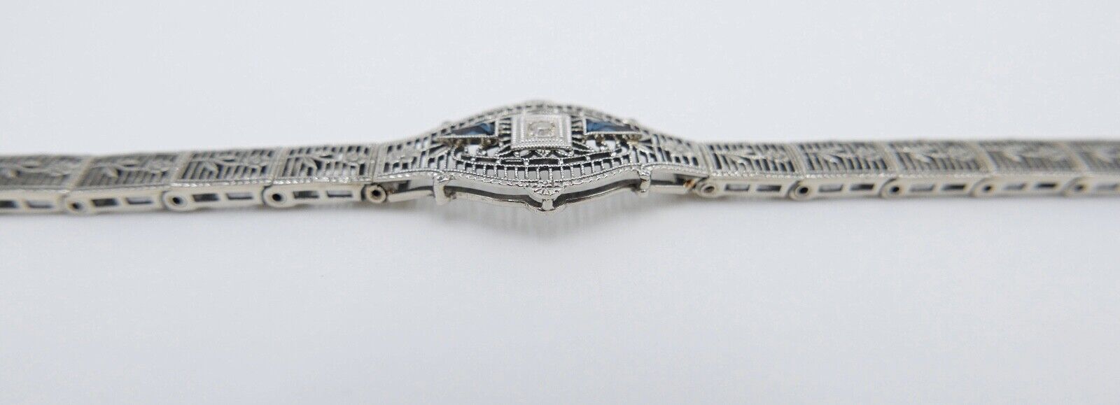 20er Floral Filigranes Damen Armband 10K Weißgold PHILADELPHIA Diamant & Saphir - Antikhandel-Stuttgart