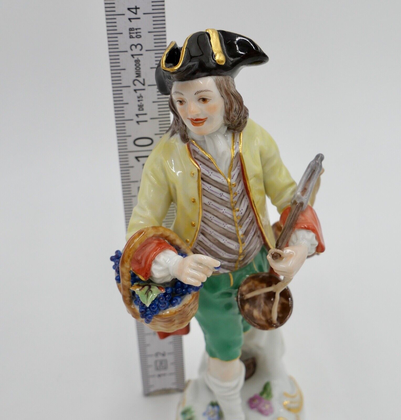 Meissen Figur 1. Wahl 14,5 cm Traubenhändler Pariser Ausrufer TOP 2173 60226 - Antikhandel-Stuttgart