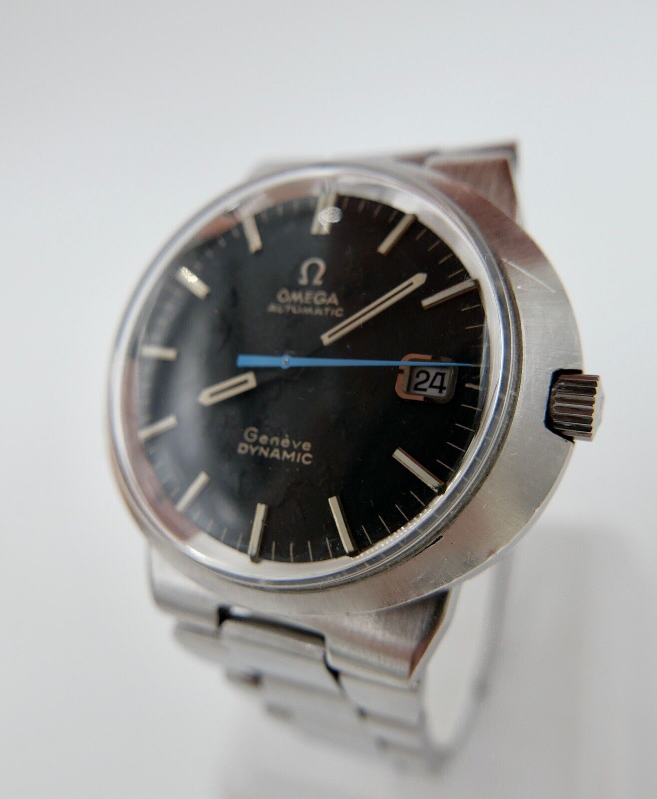 1970er Jahre Herrenuhr OMEGA Genéve Dynamic Automatic Kal. 565 original Band Ø41 - Antikhandel-Stuttgart
