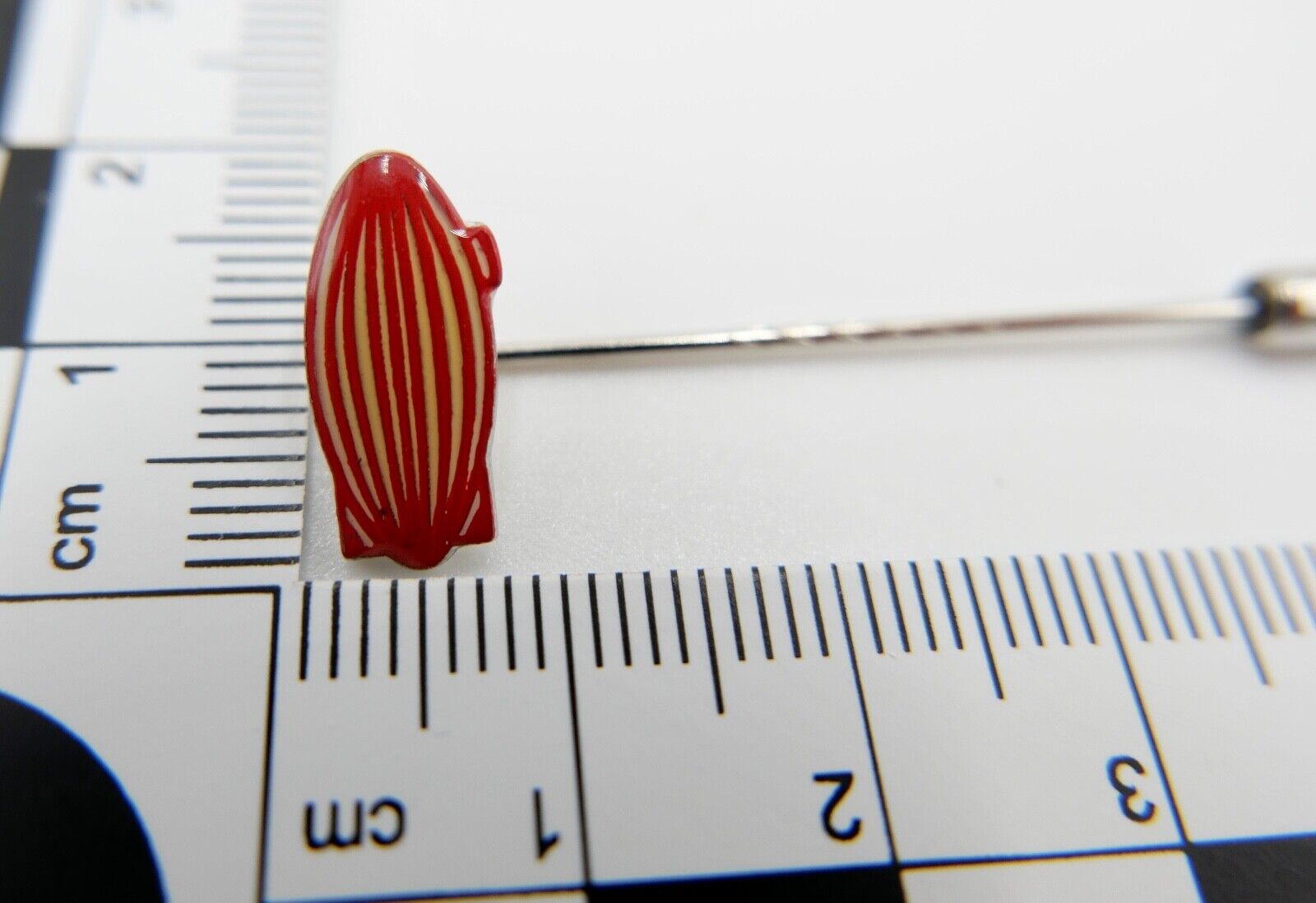 Anstecknadel Pin ZEPPELIN Emaille NEU 70er 80er Jahre - Antikhandel-Stuttgart