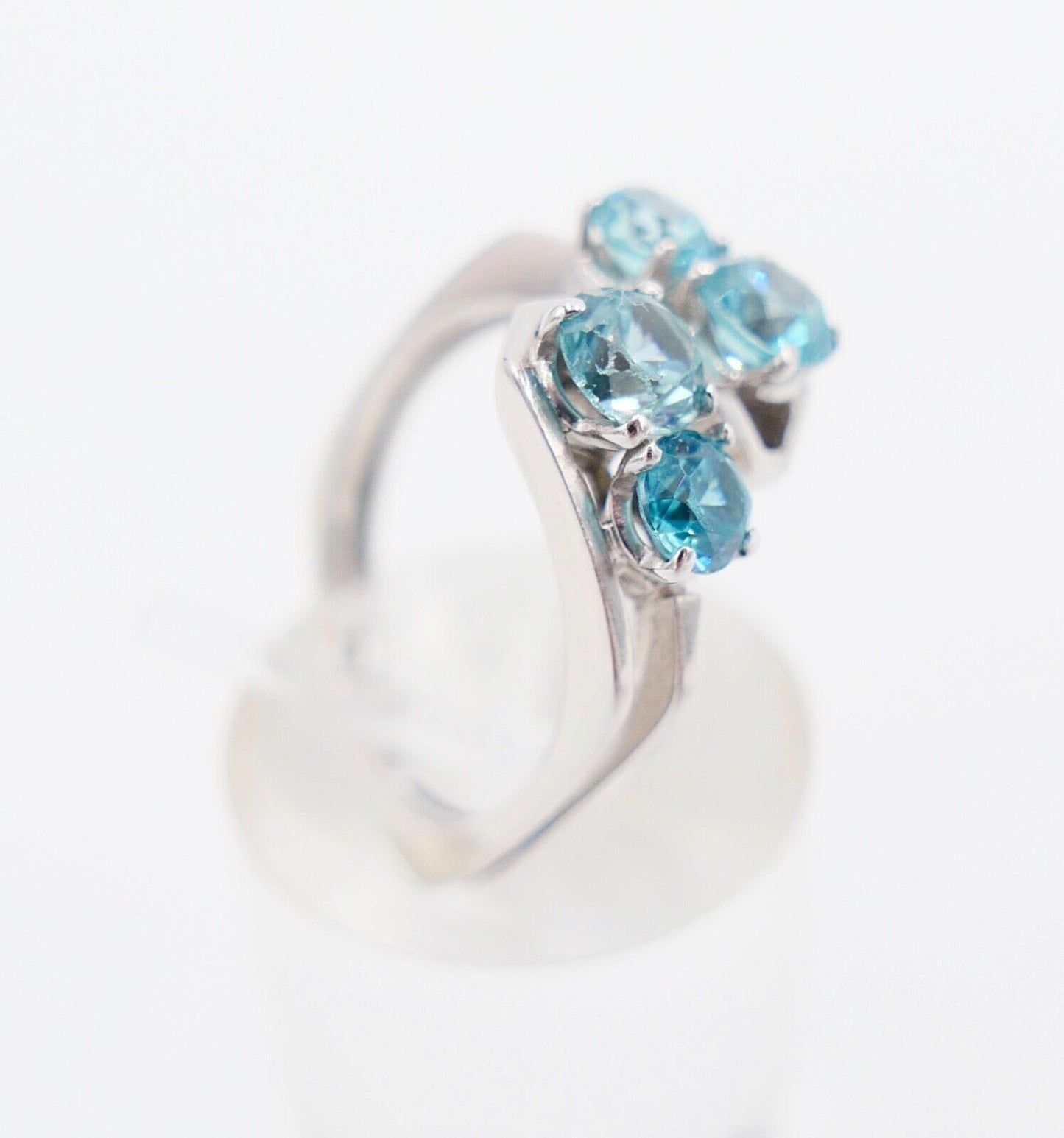 Weiß Gold Damen Ring Gr. 57 mit blau / türkis Topas 585 14K - Antikhandel-Stuttgart