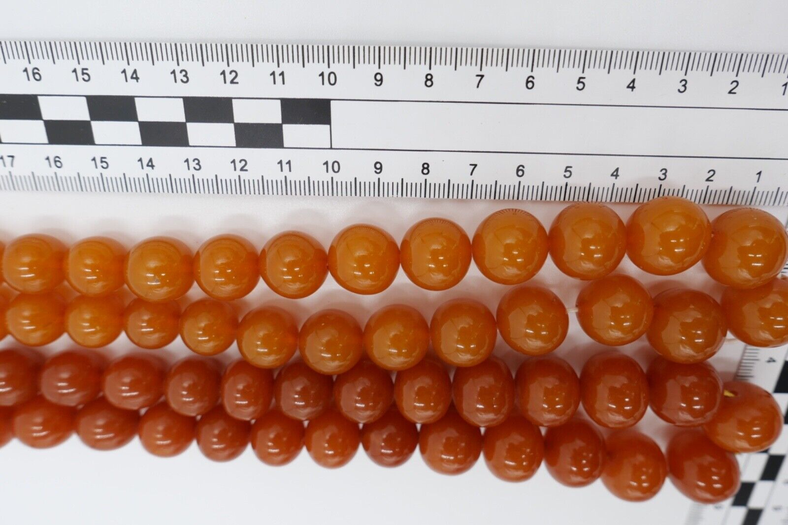 2x Bernstein Kugel Kette / Ketten Pressbernstein 152 Gramm - Antikhandel-Stuttgart