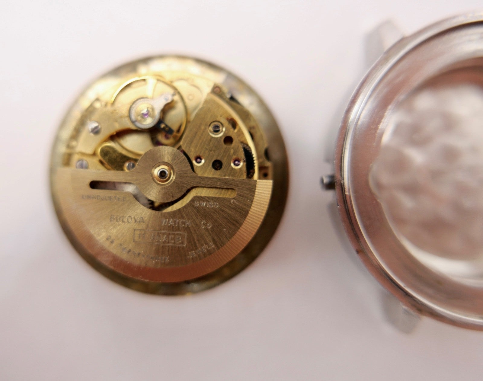 Bulova Automatic Herrenuhr Cal. 11ANACB Gehäuse 826