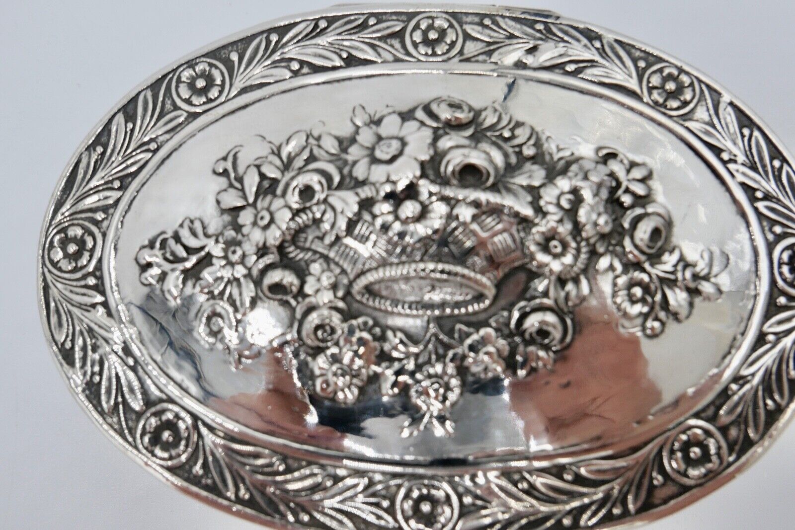 Jugendstil um 1900 830 Silber Deckeldose Schatulle Tabakiere floral - Antikhandel-Stuttgart